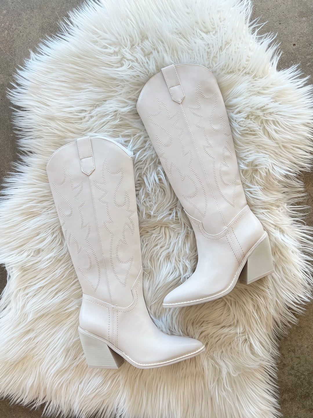 Arizona Boot, Shoes, steve madden, Adeline, dallas boutique, dallas texas, texas boutique, women's boutique dallas, adeline boutique, dallas boutique, trendy boutique, affordable boutique