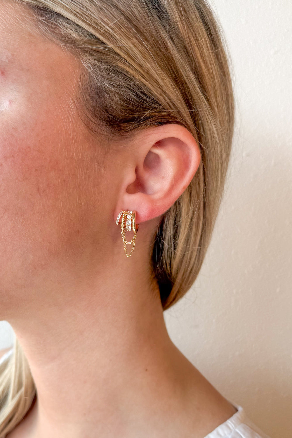 Avril Mini Hoop, Mini Hoop Earrings, Hoop Earrings, Earrings, Jewelry, Adeline Boutique, Dallas Boutique, Boutique Jewelry