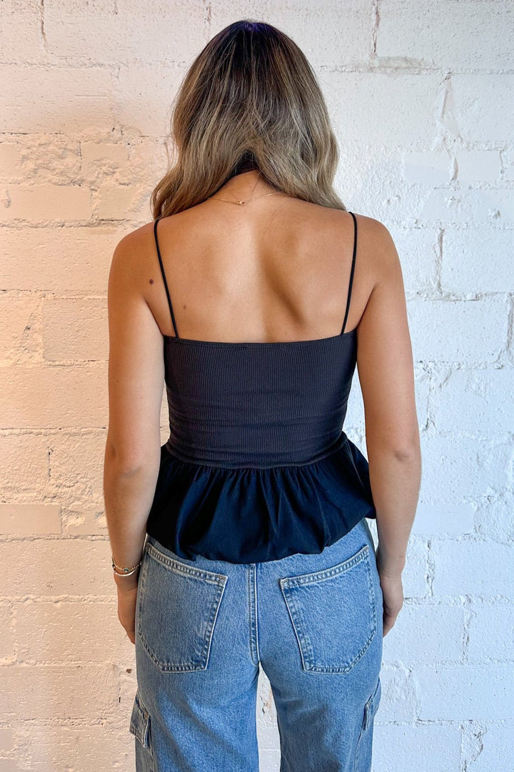 bubble hem tank, white tank top, black tank top, casual fashion, women's clothing, outfit ideas