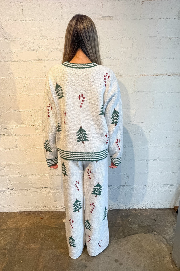 cozy christmas tree sweater, winter sweater, white sweater