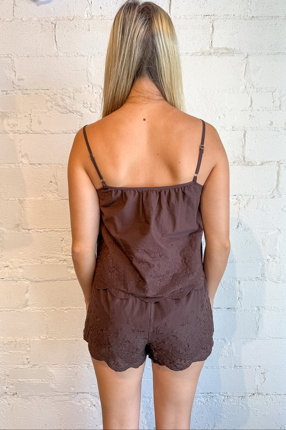 brown tank top, tank top with lace, concert outfit, brown set, brown lace set
