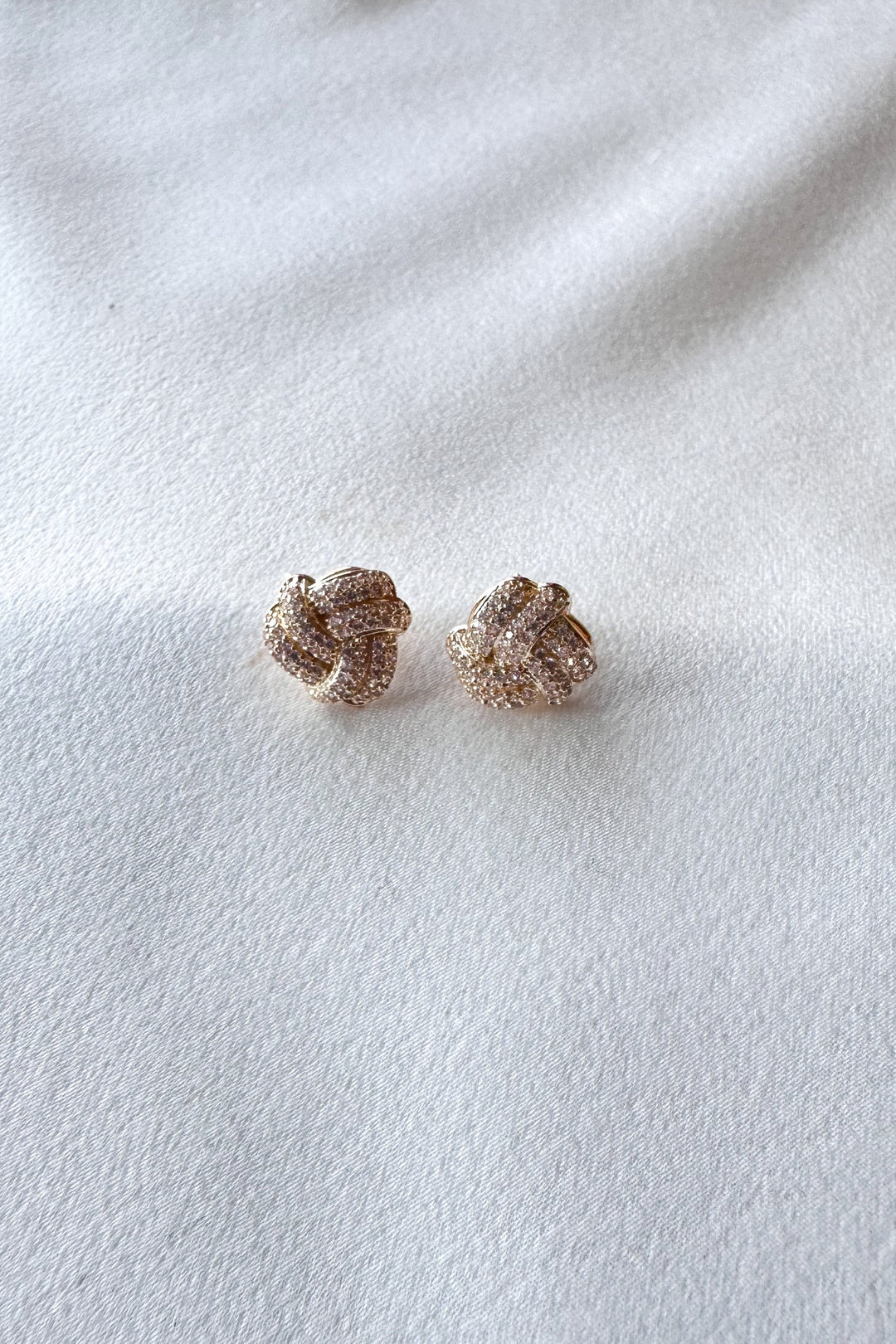 Dazzling Knot Earring, Earrings, Jewelry, Accessories, Adeline Boutique, Dallas Boutique, Wedding, Boutiques