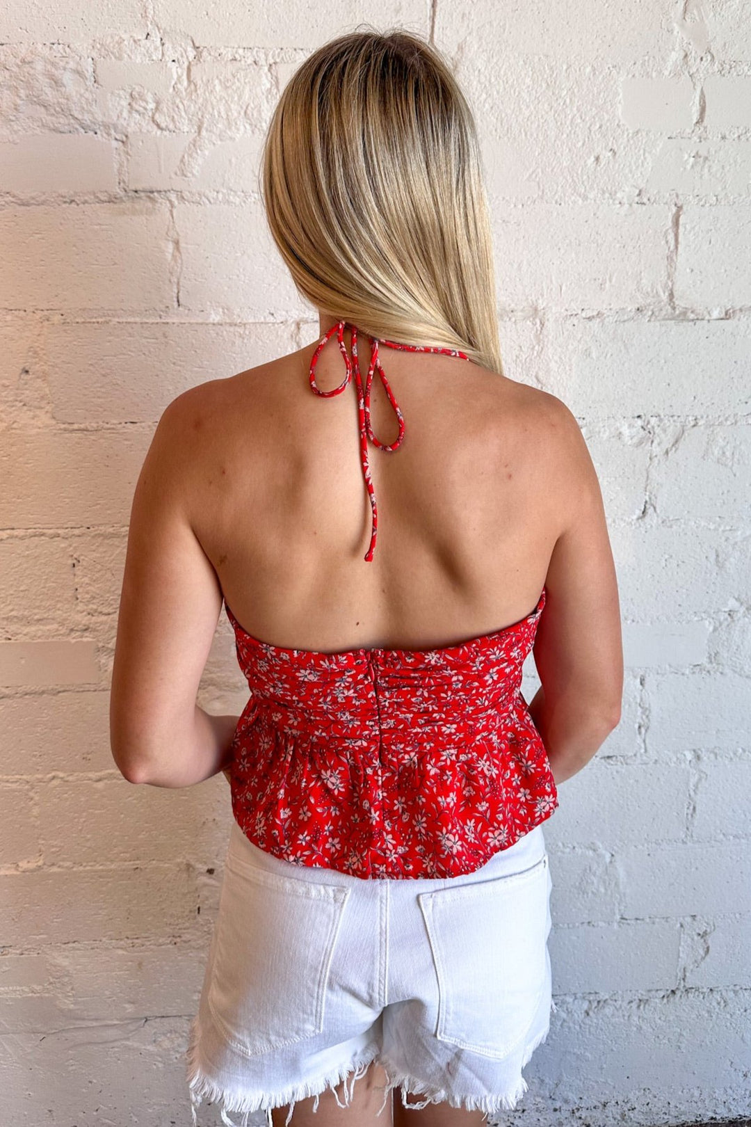 Dallas boutique, boutique shopping, trendy boutique, preppy boutique, junior boutique, teen boutique, halter top, red halter top, red floral halter top 