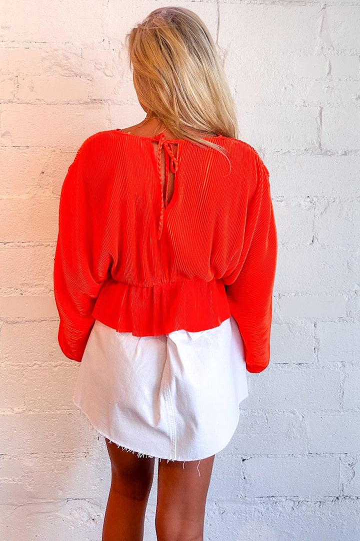 Going Texan Long Sleeve Pleat Top