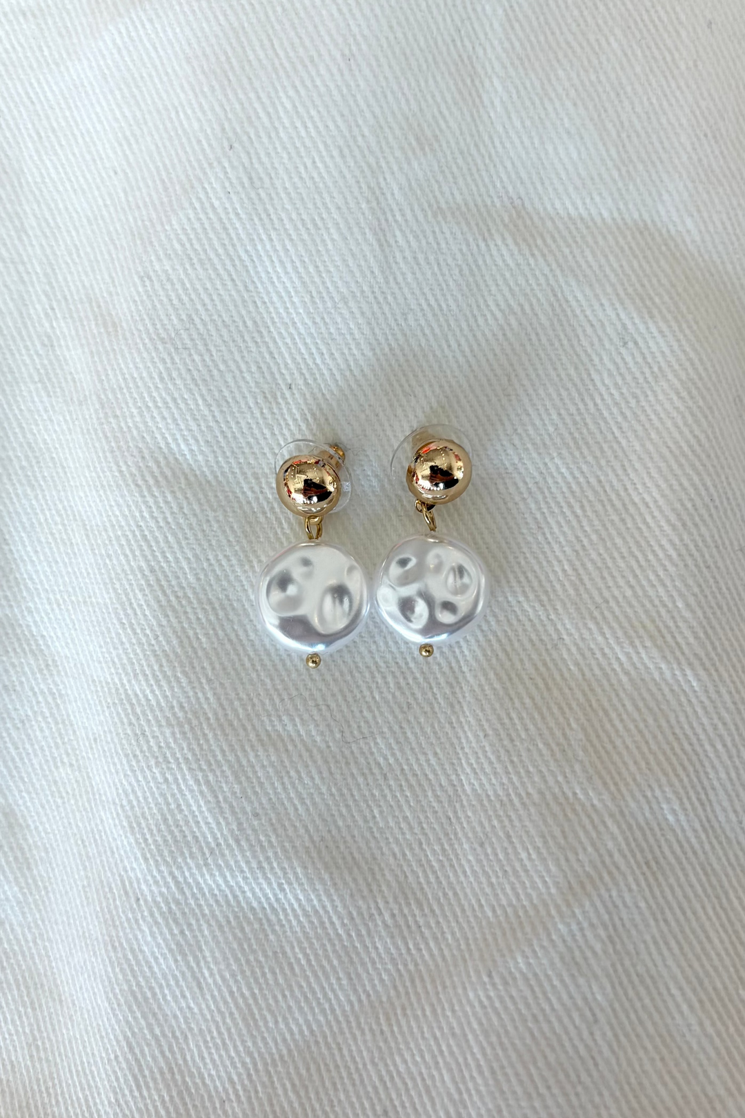 Golden Pearl Drop Earring, adeline boutique, dallas boutique, boutique