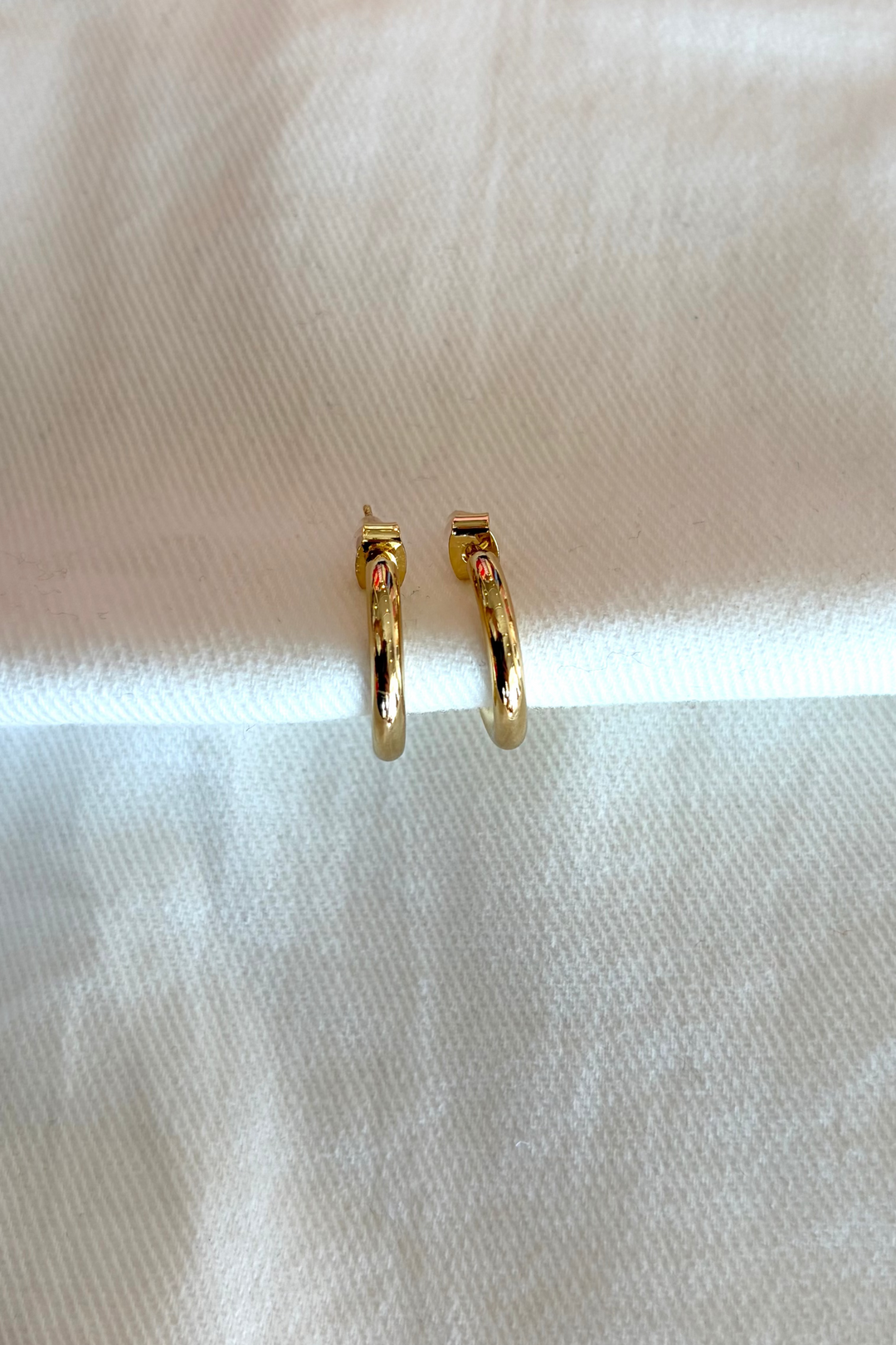 Halo Hoop Earrings, adeline boutique, dallas boutique, boutique