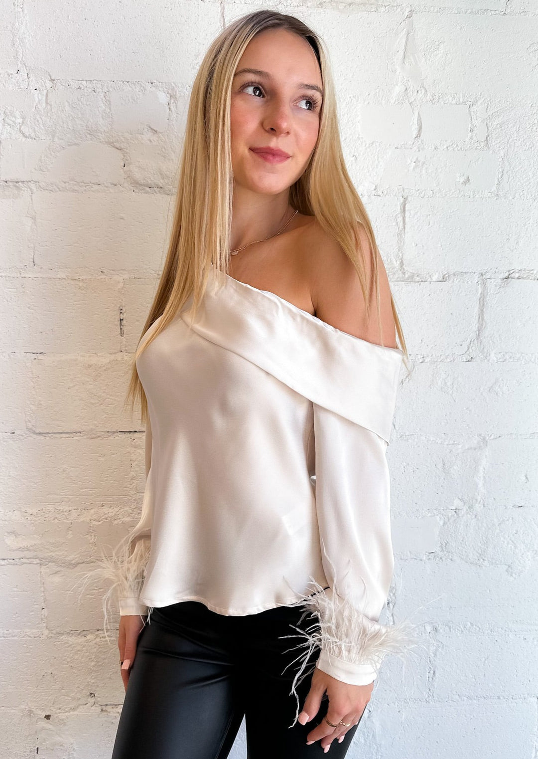 ASTR The Label Dawn Top, Tops, Adeline, Adeline, dallas boutique, dallas texas, texas boutique, women's boutique dallas, adeline boutique, dallas boutique, trendy boutique, affordable boutique