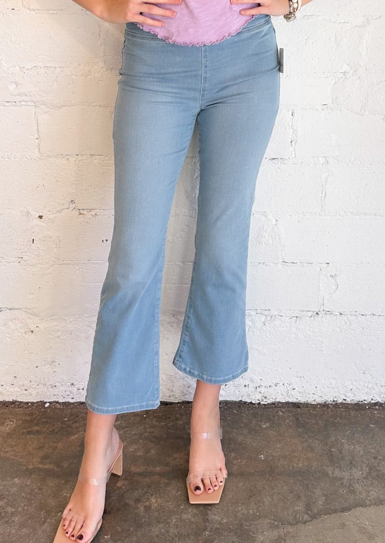 Free People In My Feelings Cropped Slim Flare Jeans, Pants, Free People, Adeline, dallas boutique, dallas texas, texas boutique, women's boutique dallas, adeline boutique, dallas boutique, trendy boutique, affordable boutique