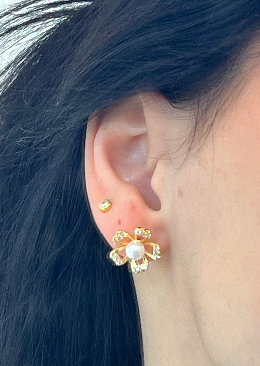Flower Pearl Earring, Jewelry, Adeline, Adeline, dallas boutique, dallas texas, texas boutique, women's boutique dallas, adeline boutique, dallas boutique, trendy boutique, affordable boutique