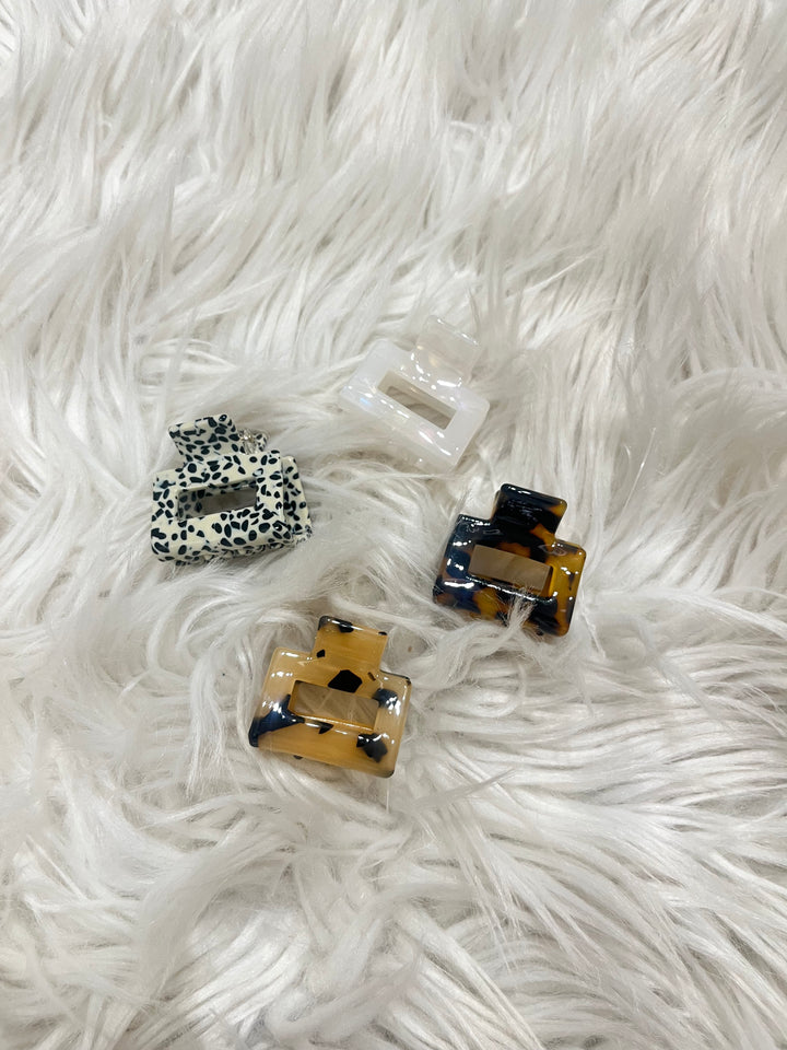Brie Mini Square Claw Clip, Hair Ties, Adeline, Adeline, dallas boutique, dallas texas, texas boutique, women's boutique dallas, adeline boutique, dallas boutique, trendy boutique, affordable boutique