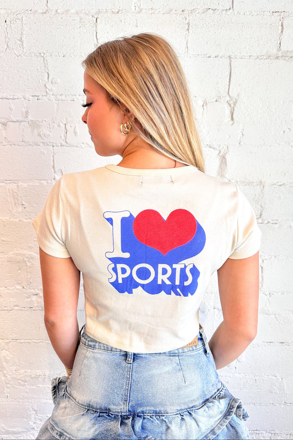 I Love Sports Tee, Graphic Tee, Adeline boutique, Baby Tee, Graphics, Dallas Boutique, Tshirt, Short Sleeve