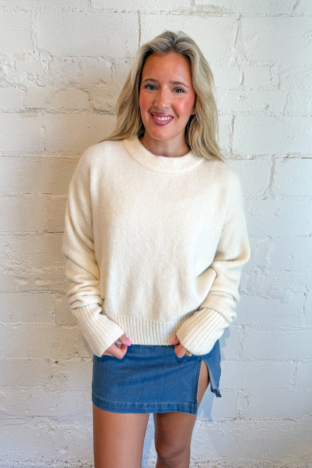 Jaded Sweater, Basic Tops, Sweaters, Knit Sweater, Fall Styles, Adeline Boutique, Dallas Boutique, Fall and Winter Sweaters