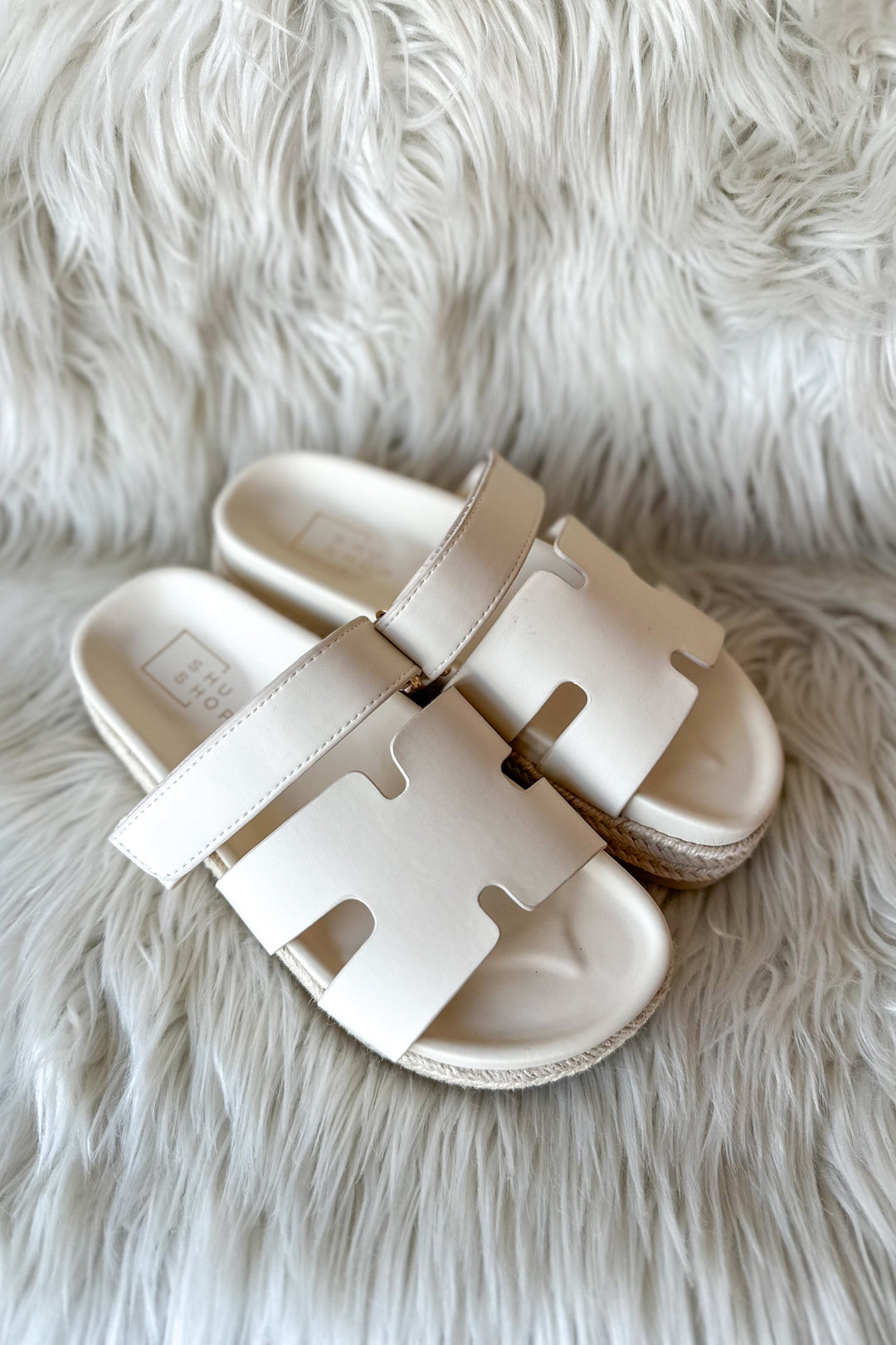 Izzy Bone Strap Sandal, Sandals, Shoes, Summer Shoes, Adeline Boutique, Dallas Boutique, Boutique Shoes
