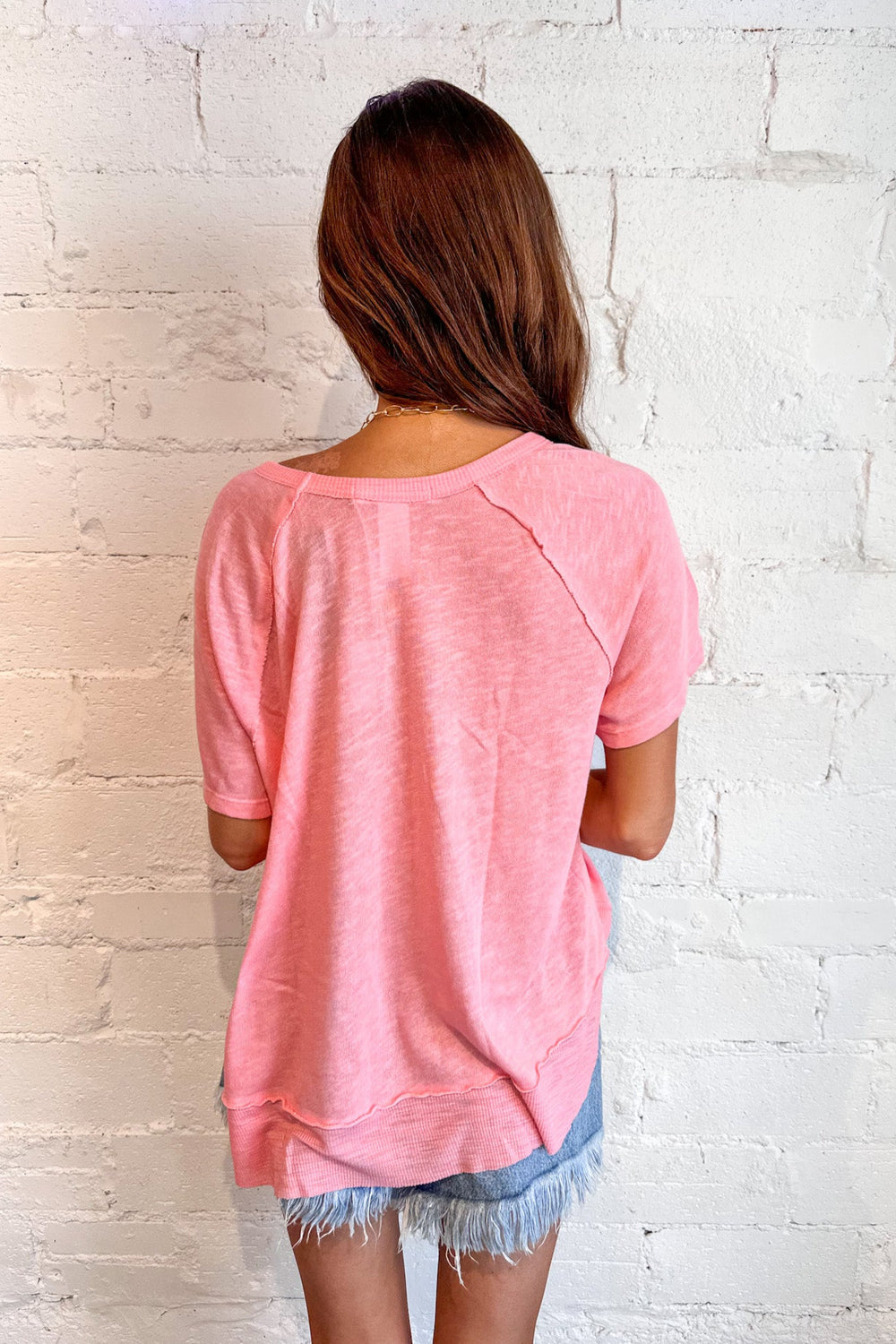 Lina Textured Neck Tee, Basic Tee, Adeline Boutique, Dallas Boutique, Boutiques, Tops, Summer Tops 