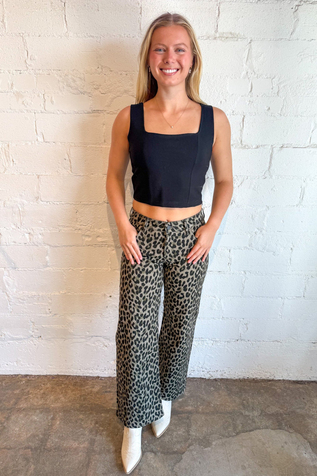 Mavi Sabrina Green Leo Denim Jeans, Leopards Pants, Adeline Boutique, Denim, Jeans, Fall Outfits, Pants, Bottoms, Dallas Boutique