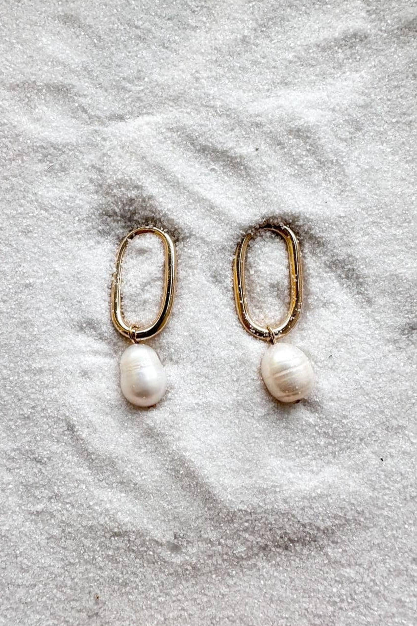 Pearl Oval Hoop, Earrings, Adeline Boutique, Dallas Boutique, Jewelry, Accessories 