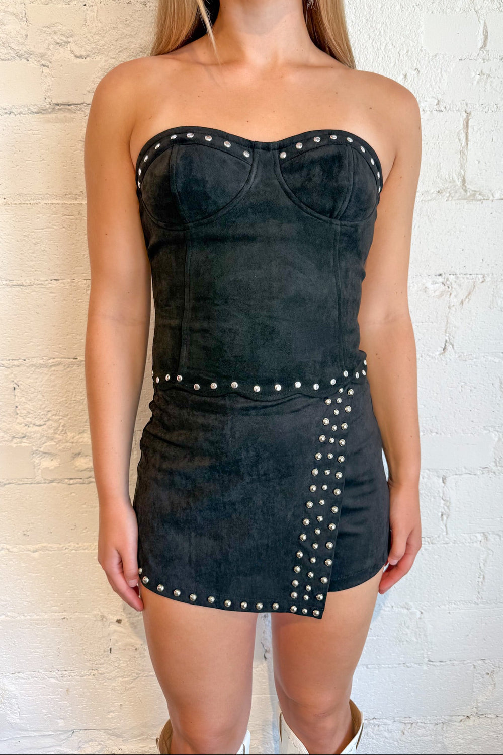 Persuaded Wrapped Mini Skort, Black Mini Skirt, Black Mini Suede Skirt, Black Studded Skirt, Fall and Winter Styles, Adeline Boutique, Dallas Boutique, Women's Clothing Boutique