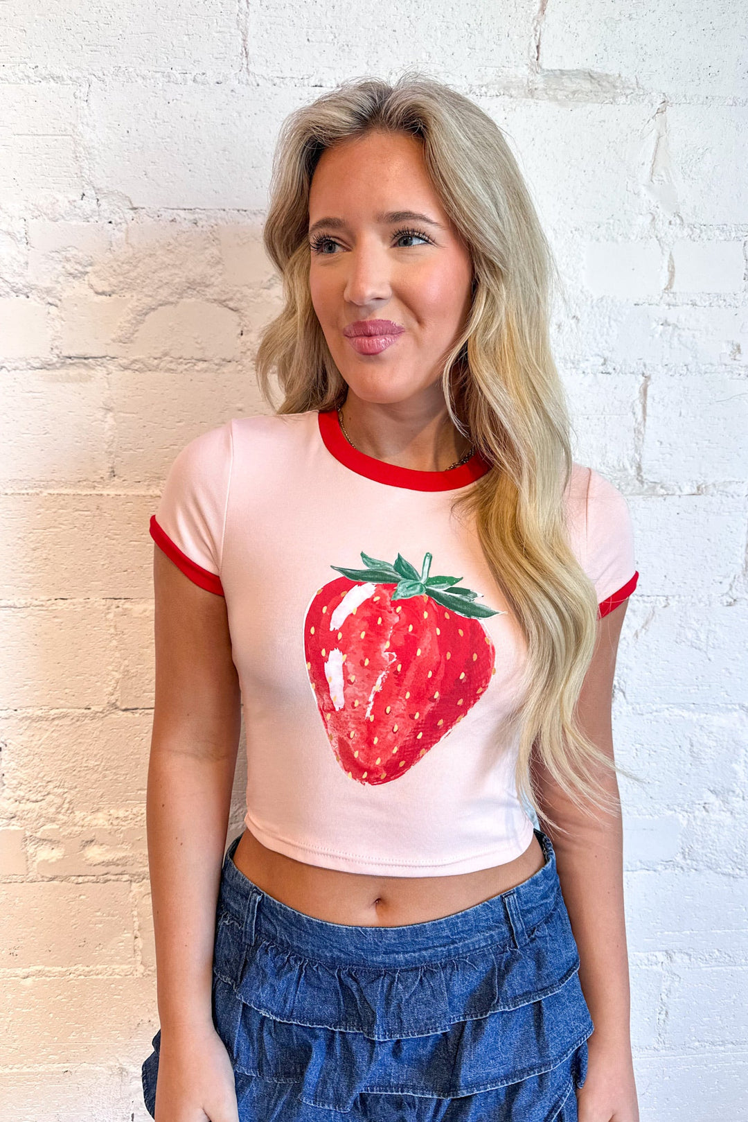 Strawberry Tee, Graphic Tee, Adeline Boutique, Dallas Boutique, Boutiques, Baby Tee, Crop Top
