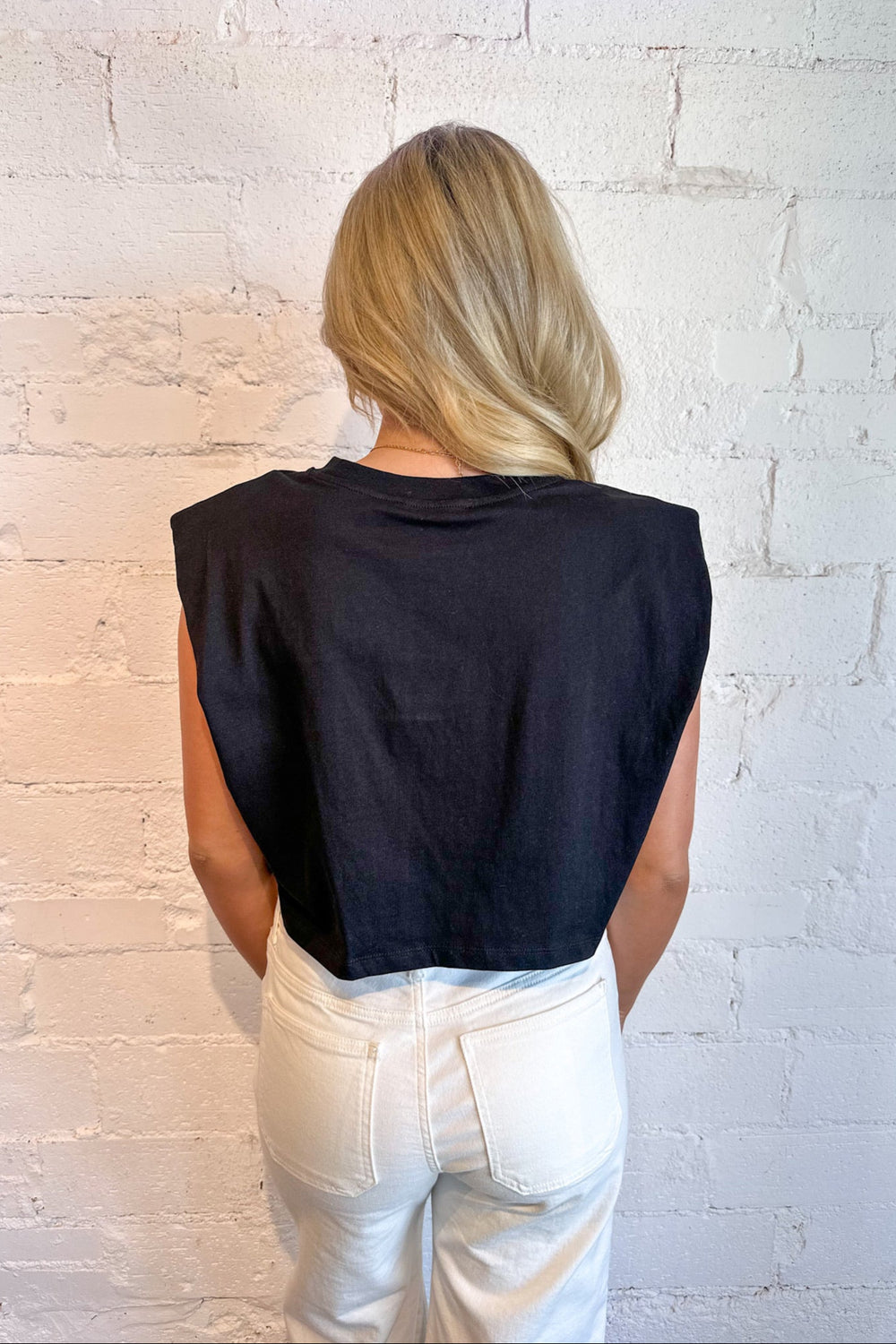 The Standard Tee, Basic Tee, Crop Top, Adeline Boutique, Dallas Boutique, Boutique Clothing
