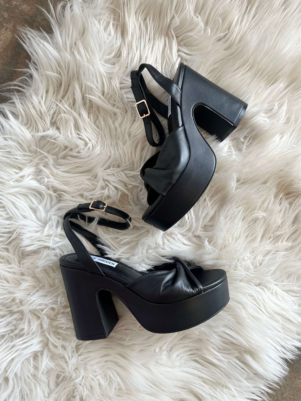 Caelan Platform, Shoes, steve madden, Adeline, dallas boutique, dallas texas, texas boutique, women's boutique dallas, adeline boutique, dallas boutique, trendy boutique, affordable boutique